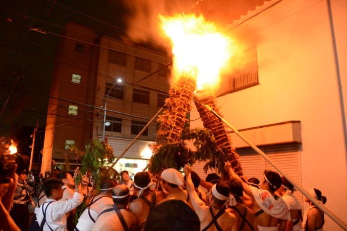 がんがら火祭り