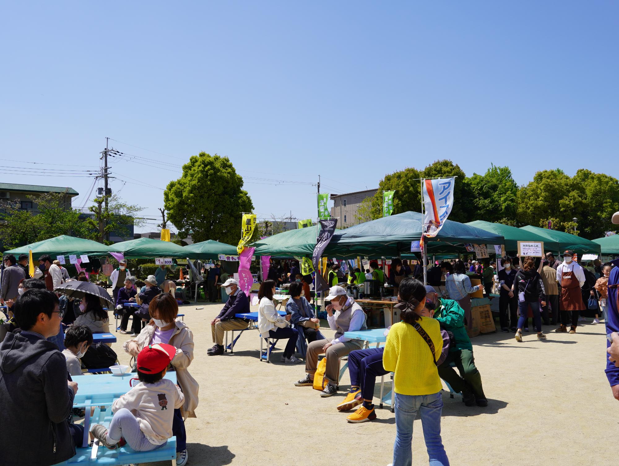 4月22-23日 春の日差しの下で いけだ春団治まつりが開催のイメージ