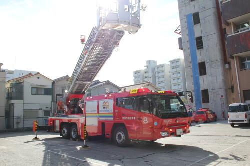 （写真）8号車 40メートルはしご車