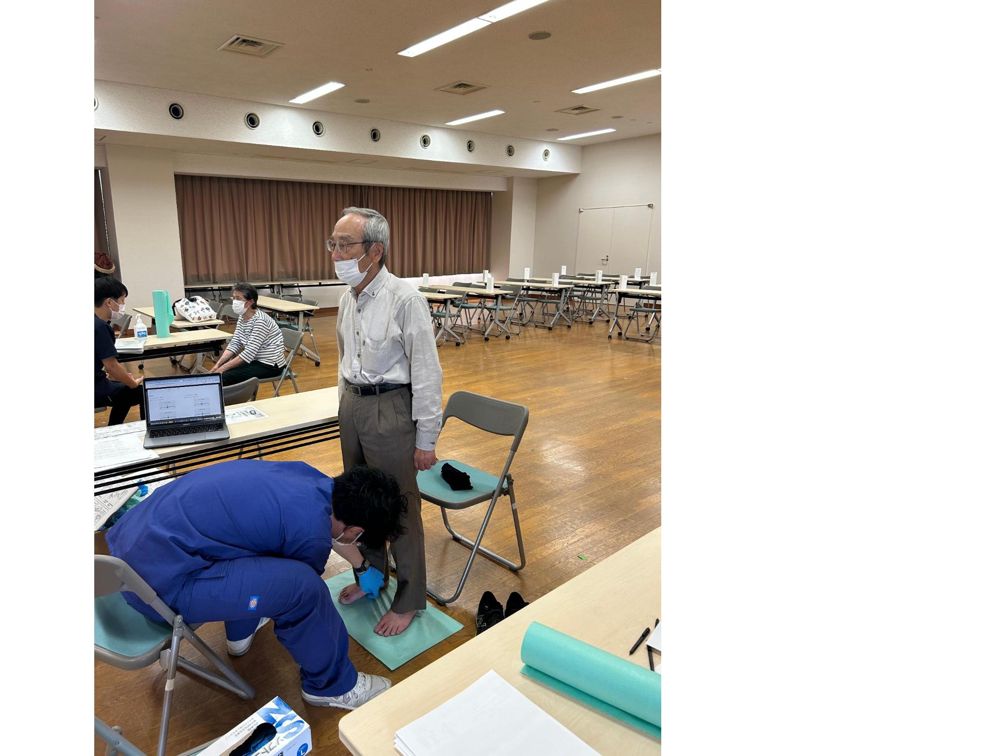 足の健康診断の様子1