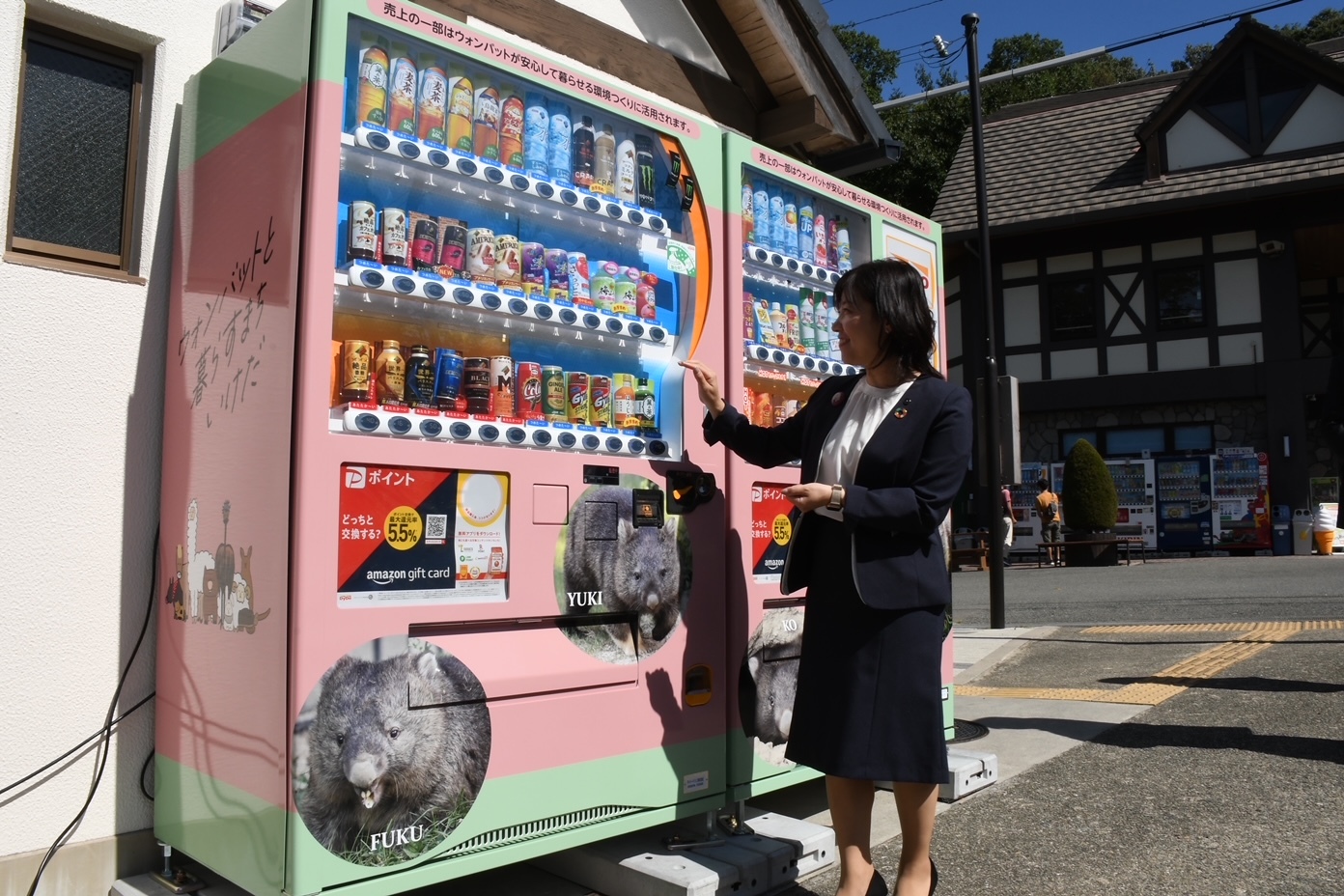 除幕式の様子